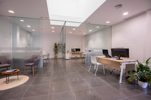 GUZMÁN ABREU - ABOGADOS