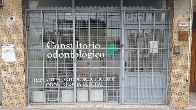 Dentista Carlos Cristian Casazza Odontólogo, Author: Algarve