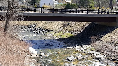 Photos of Creamery Covered Bridge