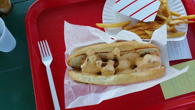 Mac's On the Pier