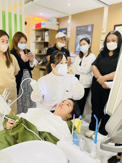 Uptown BGC Dental Clinic