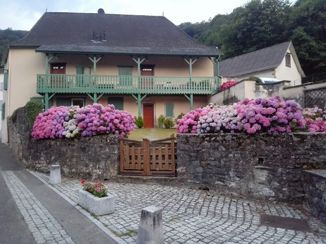 Logis Hôtel Etchemaïté