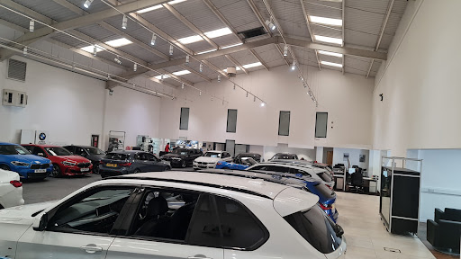 Berry Chiswick BMW & MINI Service Centre - Thumbnail