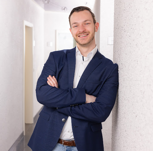 Gothaer Versicherungen in Laudenbach Adrian Eck - Thumbnail