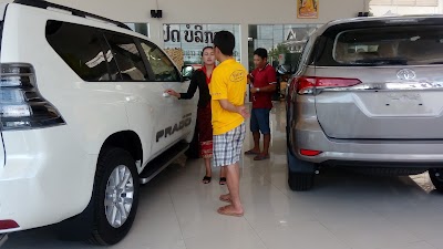 Photos of Toyota Lao Savan