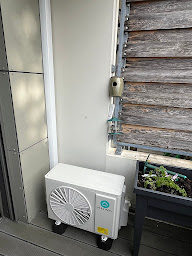 Photo n°16 de MACLEM à Avanne-Aveney (Usine de panneaux solaires photovoltaïques)