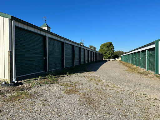 AAA First Class Storage - Visual