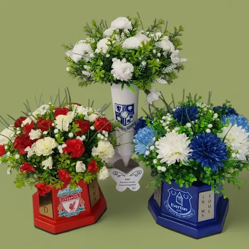 Sianees Silk Flowers and Occasions - Thumbnail