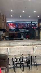 Photo n°3 de Pizza soleil l'authentique au feu de bois à Meaux (Restaurant servant du couscous)