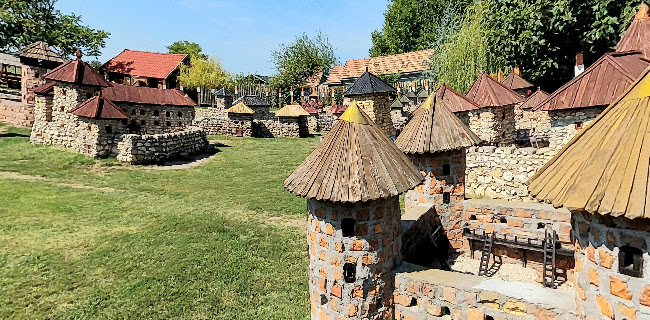 Várpark,Skanzen,Szentek Fala Dinnyés Guinness World Record