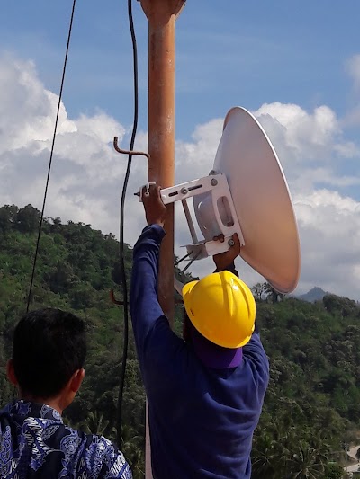 Photos of Tower ATC Airnav Mamuju
