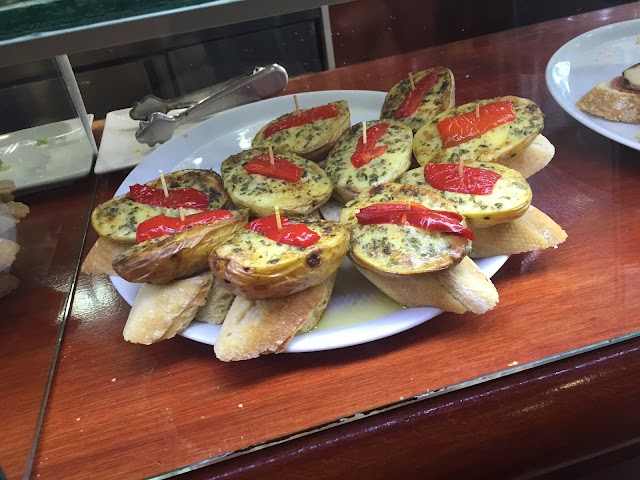 Tapasbar & Restaurant Triana