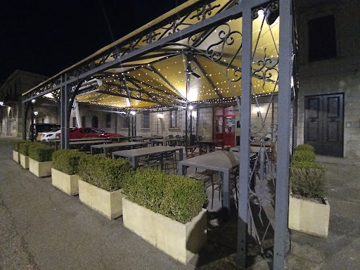 Top Secret Pub - Visual