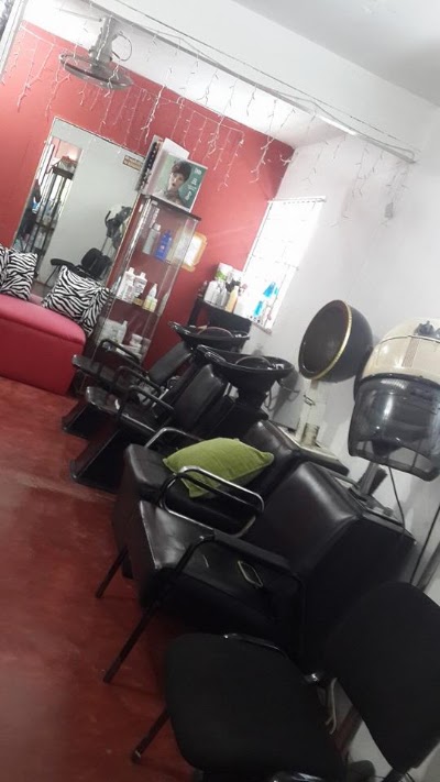 Photos of Salon Ursula