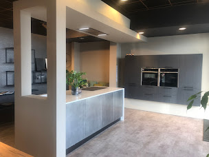 Photo n°22 de System'At Agencement - Cuisines salles de bains Dressing La Rochelle à Puilboreau (Magasin d'ameublement et de décoration)