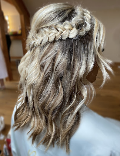 Brittany Coulthirst Hair - Thumbnail