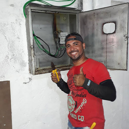 Claudeson Eletricista 24 horas