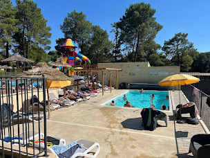 Photo n°54 de Camping La Simioune Vaucluse & Drôme Provençale à Bollène (Service de location de tentes)