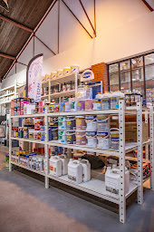 Photo n°25 de HEULIN COLOR - CLICHY - Guittet, Tollens, Farrow & Ball, Saint-Luc à Clichy (Magasin de papiers peints)