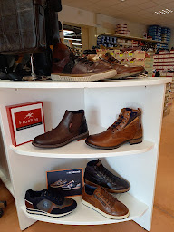 Photo n°11 de Dolay Chaussures à Rochefort-sur-Loire (Magasin de chaussures)