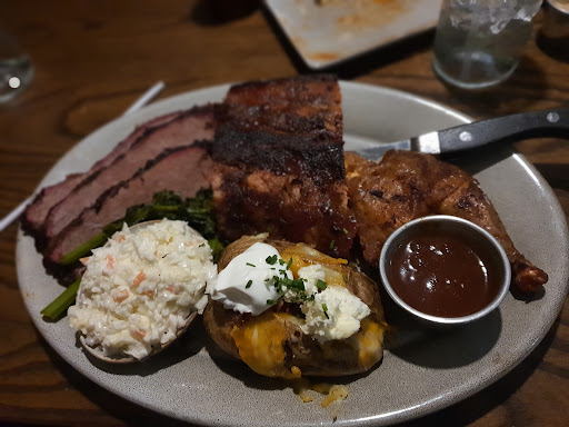 White Wolf Steakhouse - Thumbnail