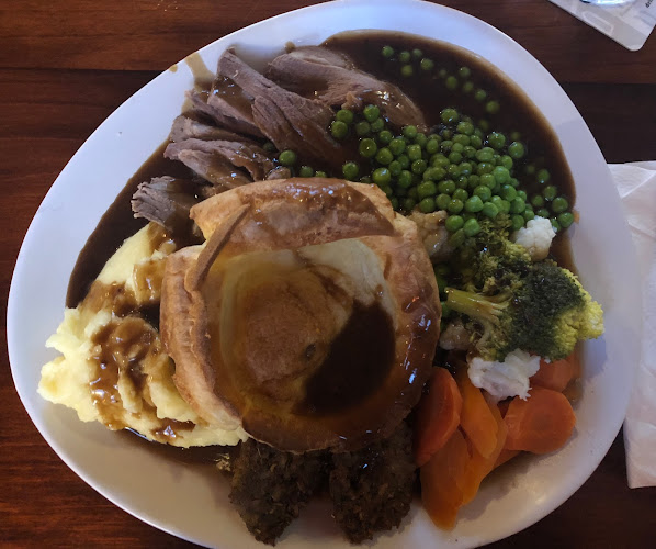 Powys Arms - Pub