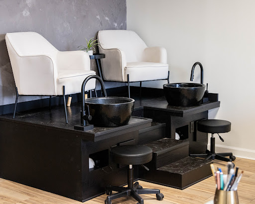 Slate Nail Parlour - Thumbnail