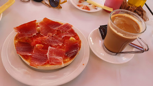 Cafeteria Triángulo - Visual