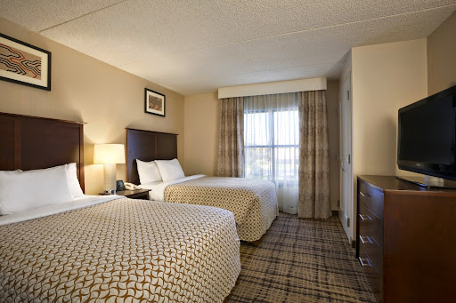 Embassy Suites by Hilton Cleveland Beachwood - Thumbnail
