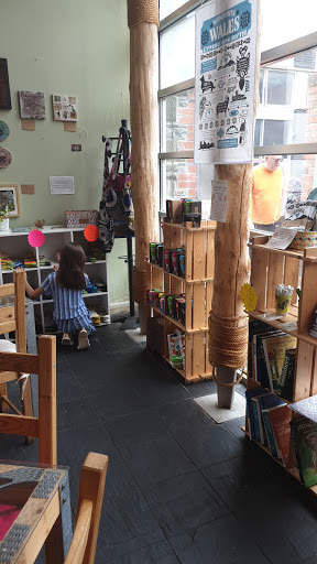 Green Shop and Coffee Shop Gallery - United Kingdom