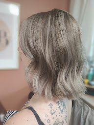 Photo n°13 de Le21beauty à Saint-Jean-le-Blanc (Salon de manucure)