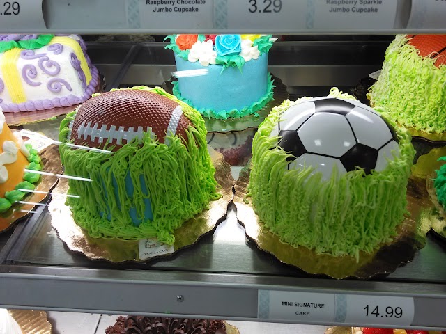 Publix Super Market at 18Biscayne Shopping Center