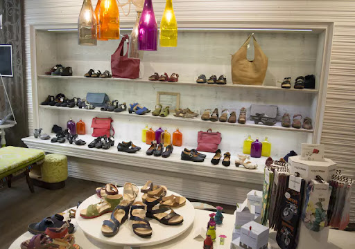 Think! Store Regensburg - Think! Schuhe - Thumbnail
