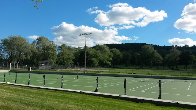 Jeanne-Mance Park - Tennis Court