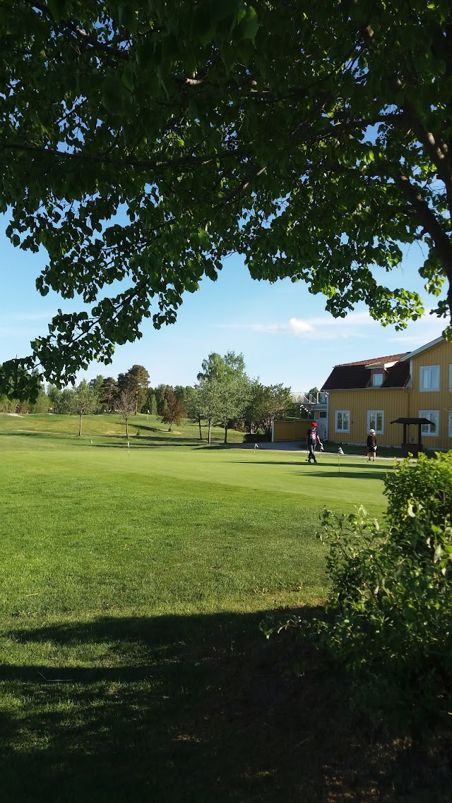 Tortuna Golfklubb