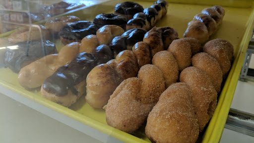 Young Donuts - Visual
