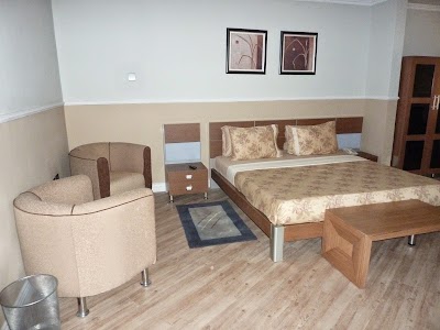 Photos of Quiet Pools Inn & Residence, Ikeja