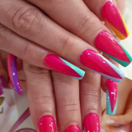 Reviews of Pic a Color in Gloucester - Beauty salon