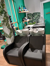 Photo n°21 de Eliani Coiffure à Brive-la-Gaillarde (Salon de coiffure)