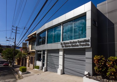 Photos of Dr. Marco Mu&ntilde;oz Dental Clinic