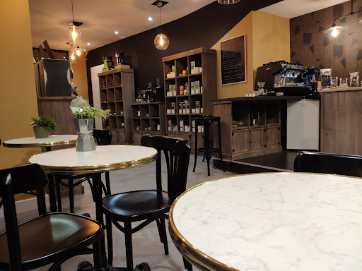 Café Schirrer Montreuil sur Mer - Thumbnail