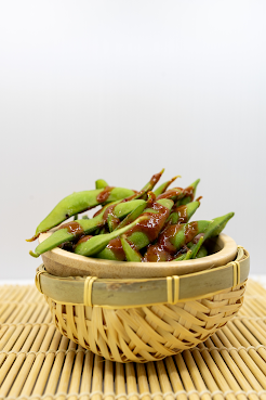 Kuromon Sushi by null