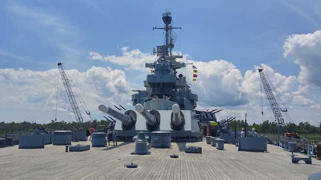 One Tree Hill: River Court (demolished)