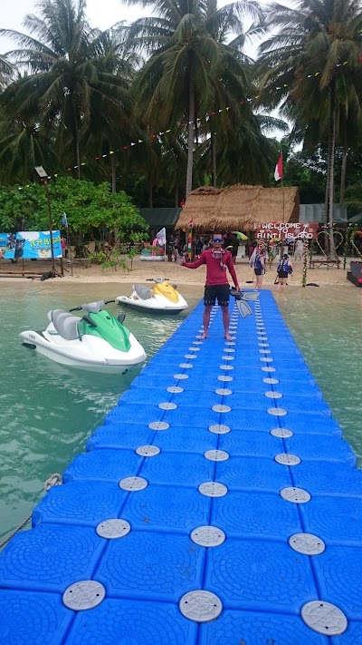 Photos of Numbing Island