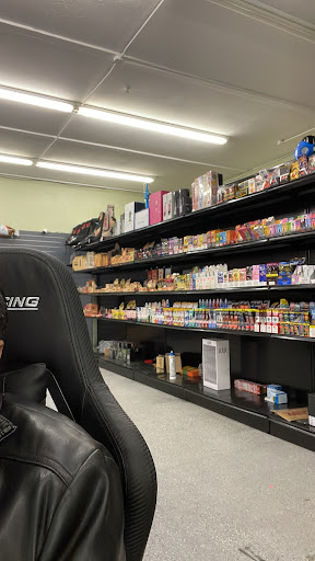 XHALLE smoke shop - Thumbnail