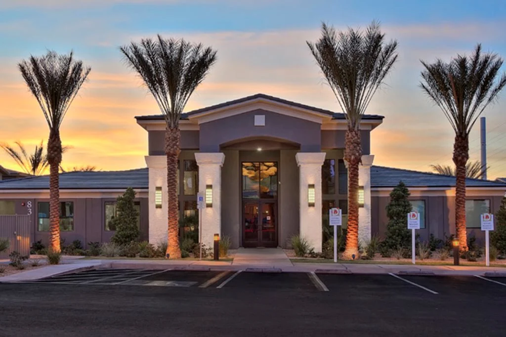 Domain Apartments