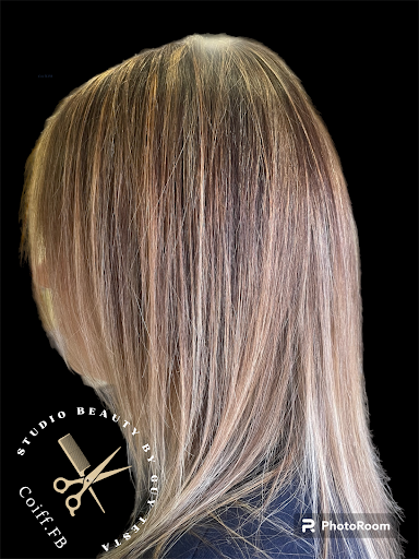 Beauty studio (110 Nattes) Gallery - France