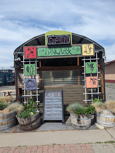 Lunchbox Cafe - Visual