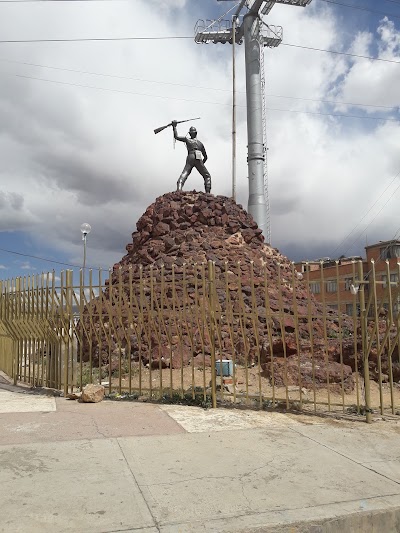 Photos of Museum Socav&oacute;n