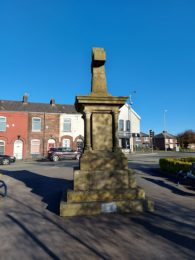Hurst Cross - Visual